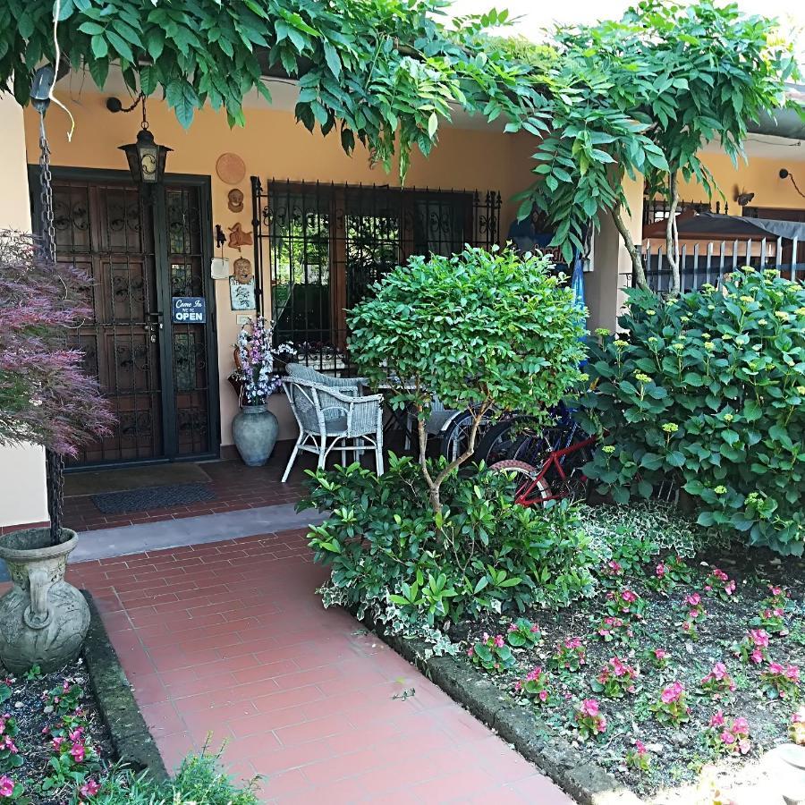 B&B L'Isola Di Casa Brembate Exterior photo